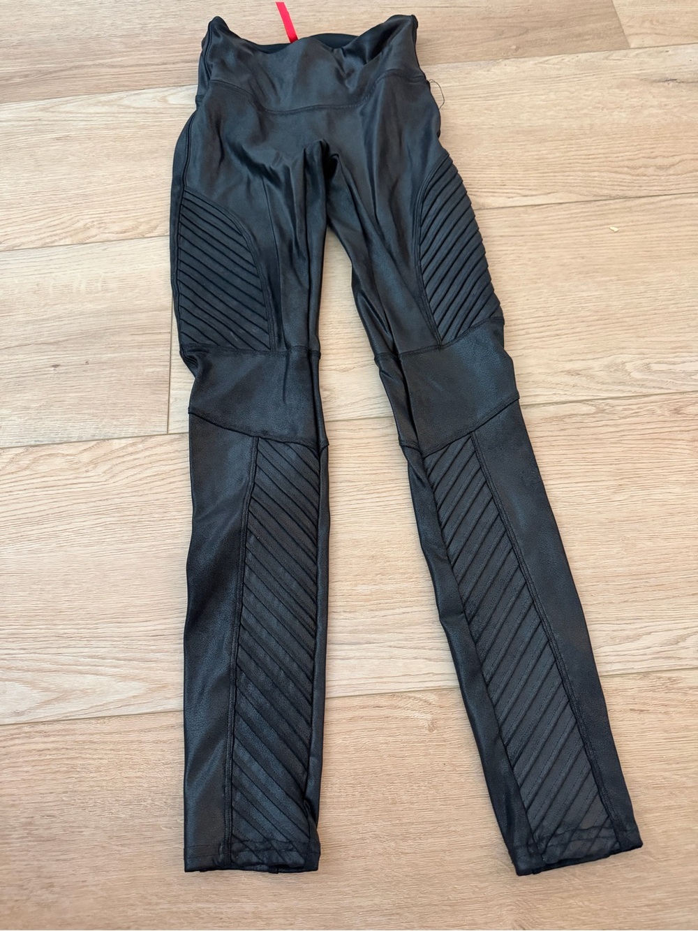 Spanx Black Quilted Paneled‎ Faux Leather Leggings